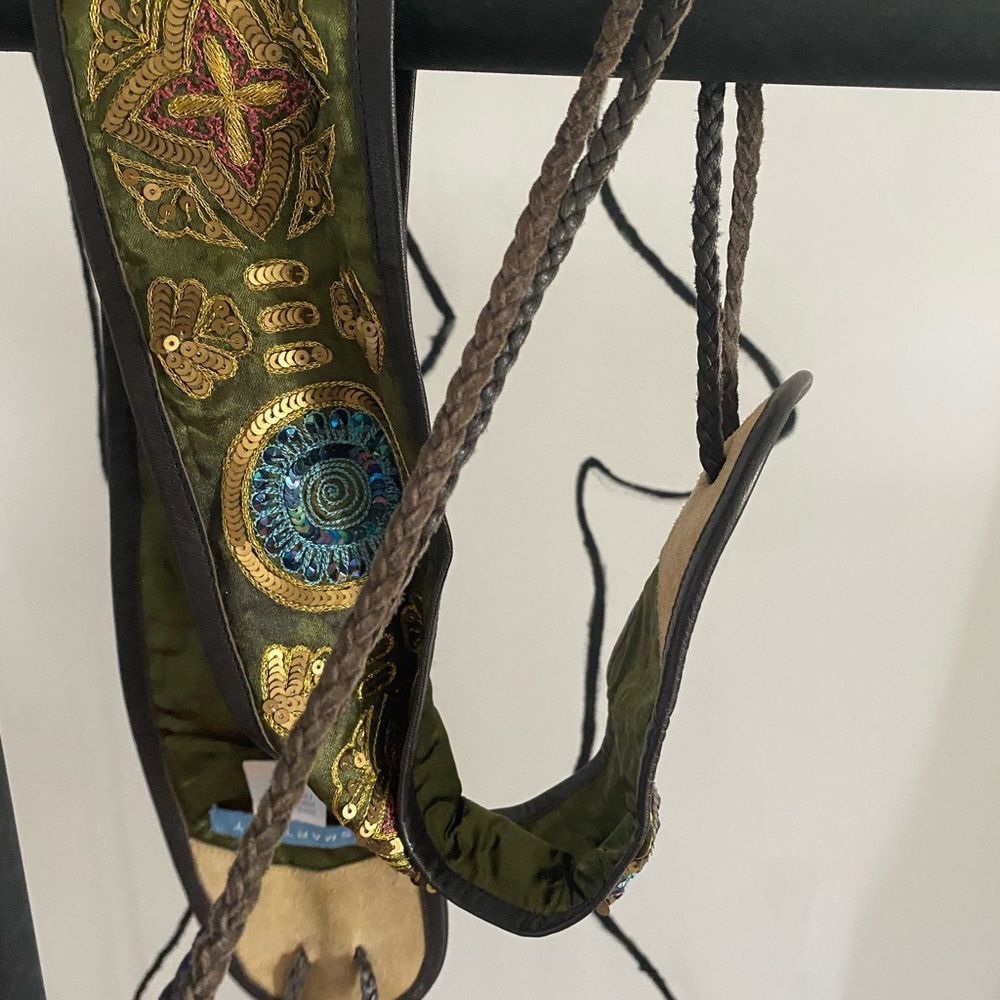 Detailed belt - Picture 4 of 4